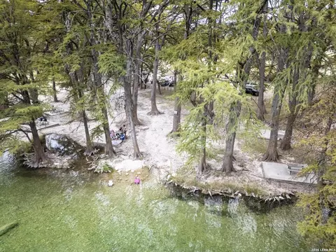 View/Area - 809 Rivertree Rd, Leakey, TX 78873 photo 5 of 6