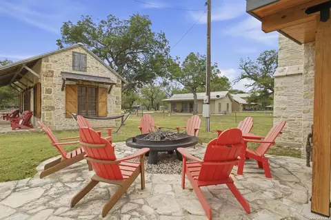 Exterior - 809 Rivertree Rd, Leakey, TX 78873 photo 12 of 15