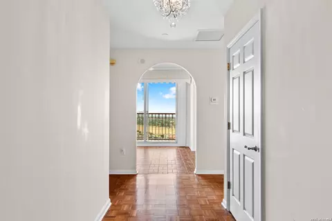 1 Towers Park Ln #2308, San Antonio, TX 78209