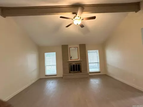 6731 Carters Blf, San Antonio, TX 78239