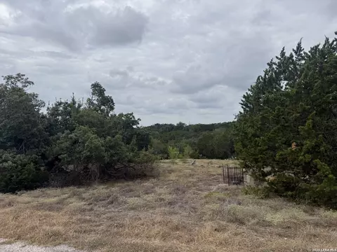 279 Magnolia Mdw, Canyon Lake, TX 78133