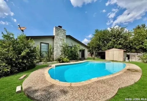 8006 Harper Valley St, Live Oak, TX 78233
