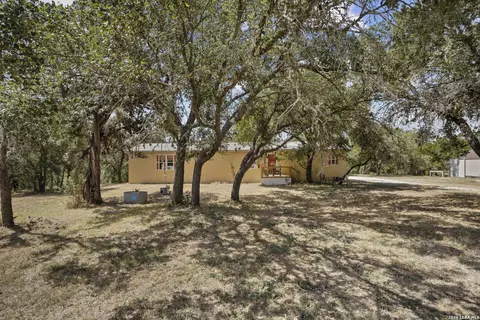 482 Center, Lakehills, TX 78063
