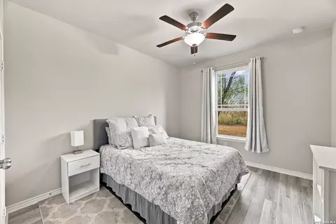 Bedroom - 351 Private Road 6623, Devine, TX 78016 photo 5 of 7