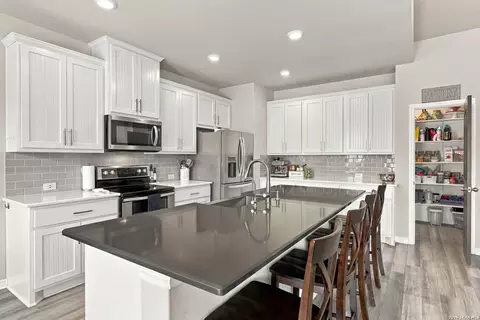 Kitchen - 351 Private Road 6623, Devine, TX 78016 photo 3 of 3