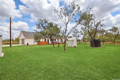 Exterior - 351 Private Road 6623, Devine, TX 78016 photo 15 of 15