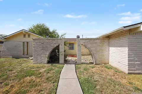 5002 Sierra Madre, San Antonio, TX 78233