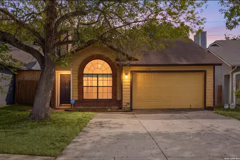 5708 Glacier Sun Dr, San Antonio, TX 78244