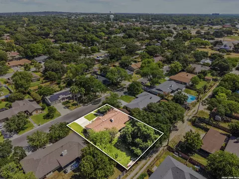View/Area - 626 Sunhaven Dr, Windcrest, TX 78239 photo 5 of 7