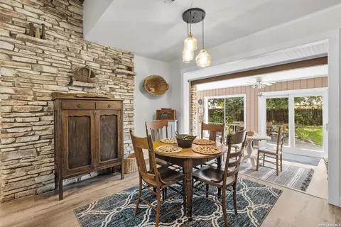 Dining - 626 Sunhaven Dr, Windcrest, TX 78239 photo 3 of 3