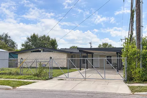 6042 Elm Valley Dr, San Antonio, TX 78242