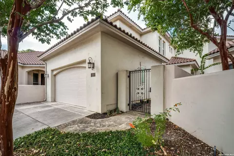 321 E Sunset Rd, San Antonio, TX 78209