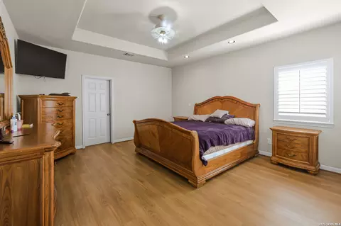 Bedroom - 5903 Brook Fls, Windcrest, TX 78239 photo 3 of 4
