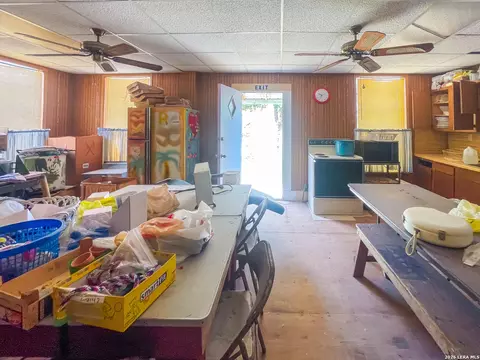 Other - 302 E Carter St, Beeville, TX 78102 photo 4 of 7
