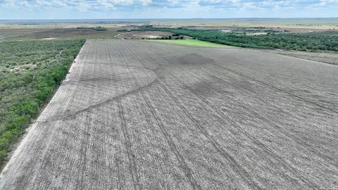 Other - 1325 County Road 210, Poth, TX 78147 photo 11 of 15