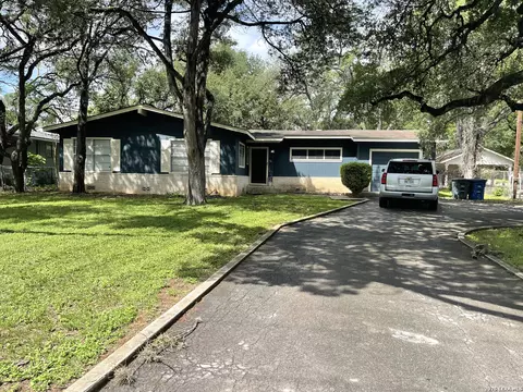 235 Grandview, New Braunfels, TX 78130