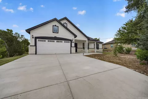 8116 Ventura Blvd, Selma, TX 78154