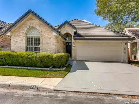 28 Campden Cir, San Antonio, TX 78218