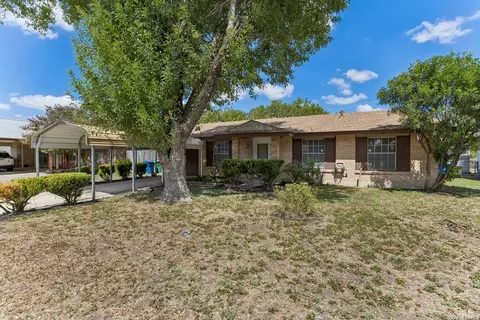 5143 Village Row, San Antonio, TX 78218