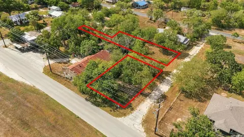 17109 Old Corpus Christi Rd, Elmendorf, TX 78112