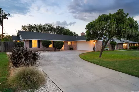 9507 La Rue St, San Antonio, TX 78217