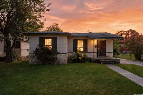 2330 Waverly Ave, San Antonio, TX 78228