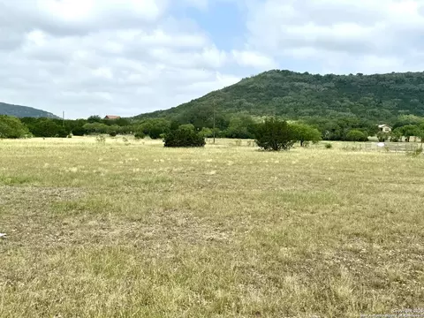 tbd Bent River Rd, Concan, TX 78838 photo 5