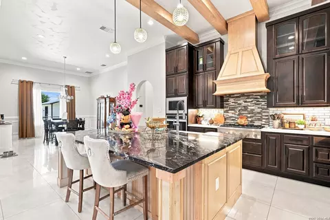 Kitchen - 14906 Somerset, Von Ormy, TX 78073 photo 1 of 3