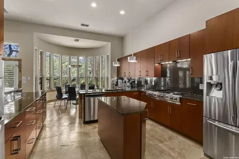 11835 Elmscourt, San Antonio, TX 78230