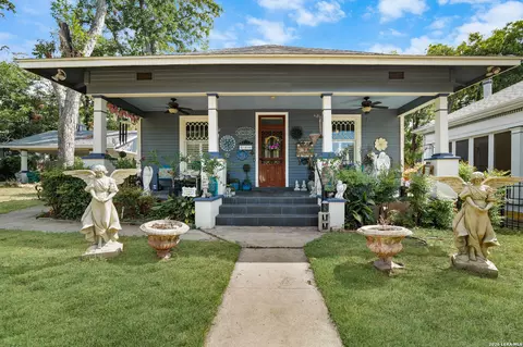240 Post Ave, San Antonio, TX 78215
