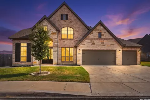 8654 Infinity Ave, San Antonio, TX 78254