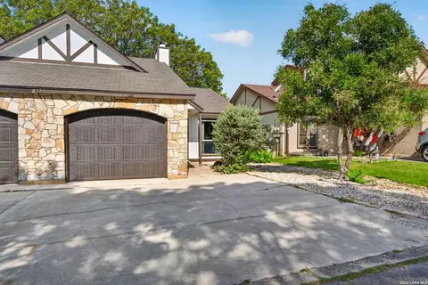 8523 Stonebridge #2, San Antonio, TX 78240
