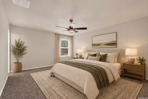 Bedroom - 6534 Level Flt, Converse, TX 78109 photo 1 of 11