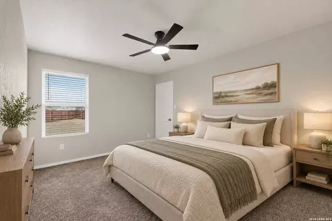 Bedroom - 6534 Level Flt, Converse, TX 78109 photo 11 of 11