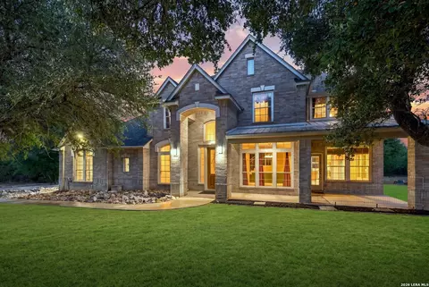 289 Lone Creek Cir, New Braunfels, TX 78132
