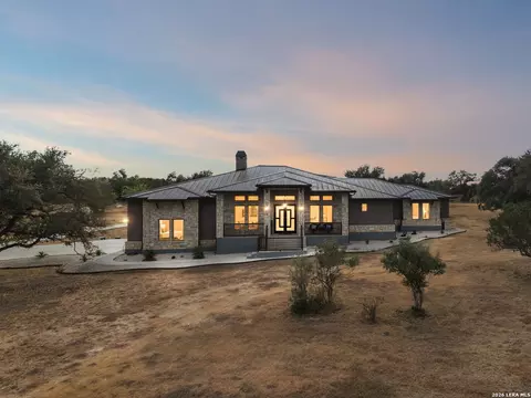 538 San Marcos Trl, New Braunfels, TX 78132