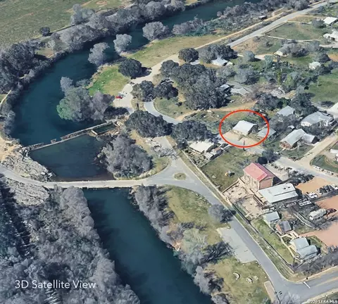 View/Area - 11 Main St, Blanco, TX 78606 photo 1 of 1