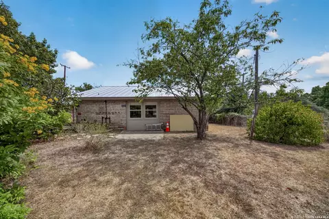 Exterior - 11 Main St, Blanco, TX 78606 photo 8 of 8