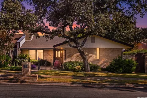 13622 Landmark Hl, San Antonio, TX 78217