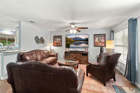 3218 Greenacres, San Antonio, TX 78230