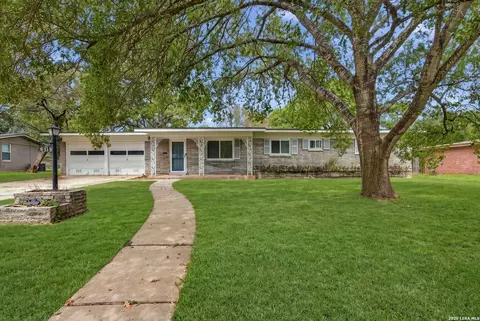 515 Cave Ln, San Antonio, TX 78209