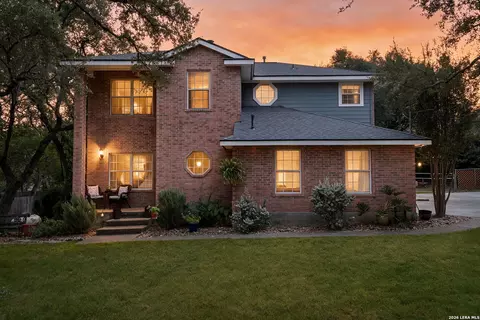 530 Cactus Flower St, San Antonio, TX 78260
