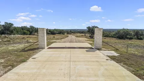 26477 Highway 83 #LOT 3, Mountain Home, TX 78058