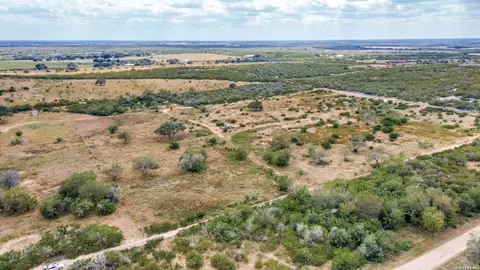 View/Area - Tract 2 County Road 652, Devine, TX 78016 photo 1 of 8