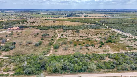 View/Area - Tract 2 County Road 652, Devine, TX 78016 photo 2 of 8