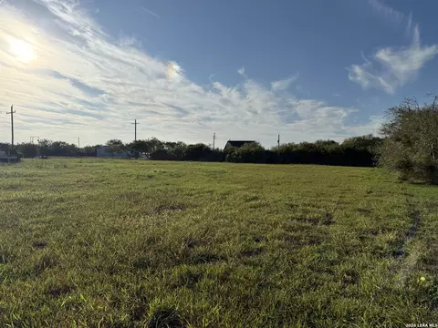 1107 Second St, Bayside, TX 78340 photo 3