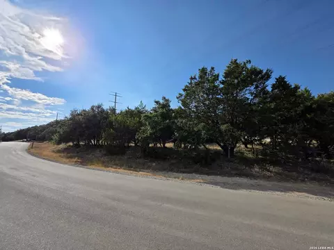1025 Ridgeway Dr, Bulverde, TX 78163