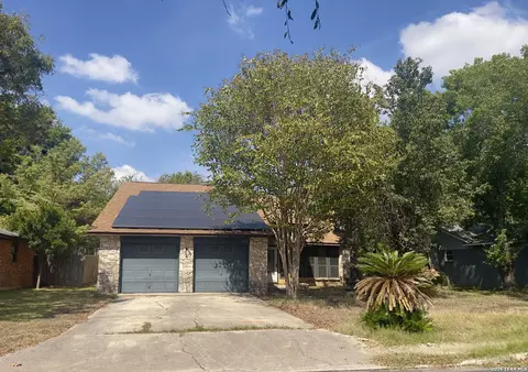 13935 Little Leaf Dr, San Antonio, TX 78247