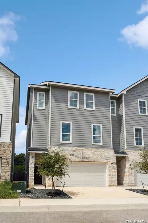 21419 Sir Walter Ln #21419, San Antonio, TX 78256
