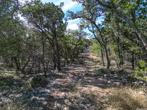 lot5 Sophie, Bandera, TX 78003
